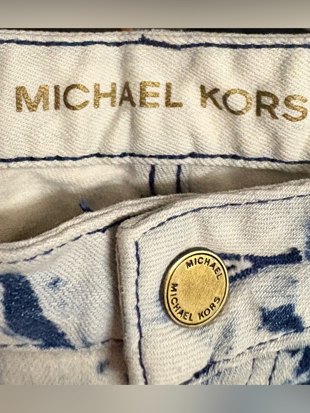 Michael Kors Women's Blue Flared Tie-Dye Jeans with original store tags - Picture 3 of 4